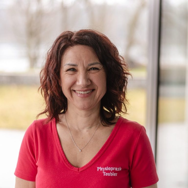 Physiotherapiepraxis Volker Teubler Murg und Bad Säckingen Mitarbeiterfoto Oksana Vogt